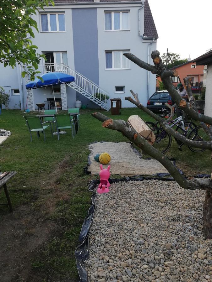 Apartmany Mk U Modre Kocky Nové Hrady Eksteriør billede
